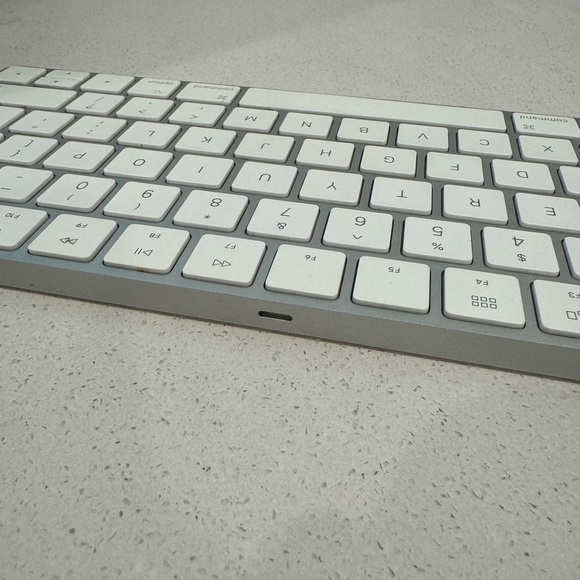 Apple Magic Keyboard 2 - Picture 2 of 3